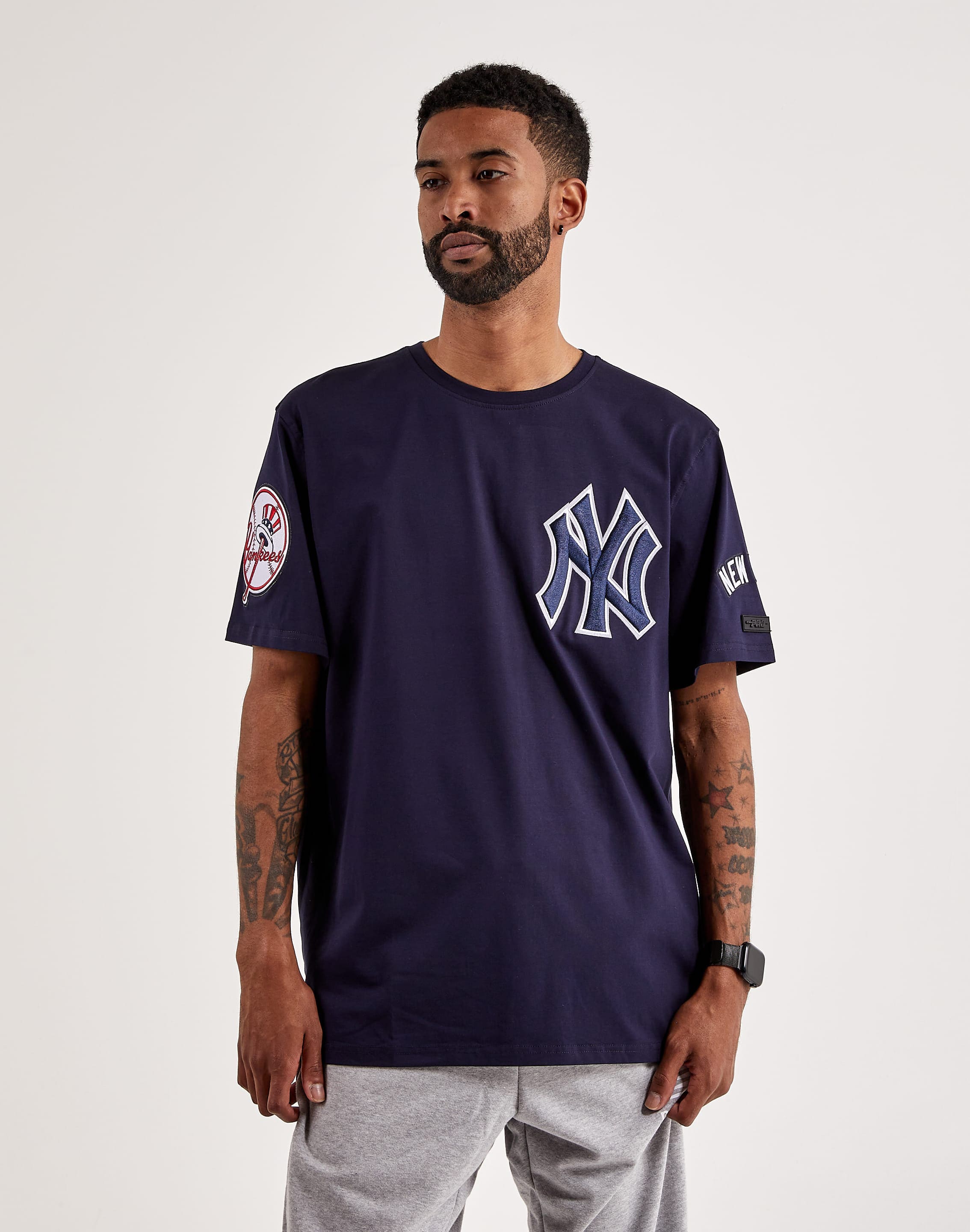 Men's Pro Standard White New York Yankees Sports Tee Shirt