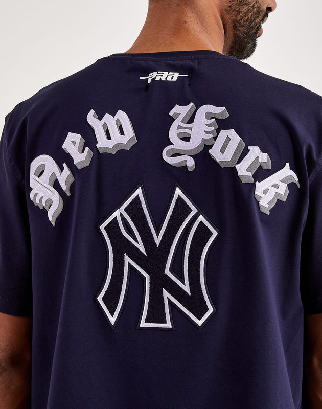 Pro Standard New York Yankees Tee – DTLR