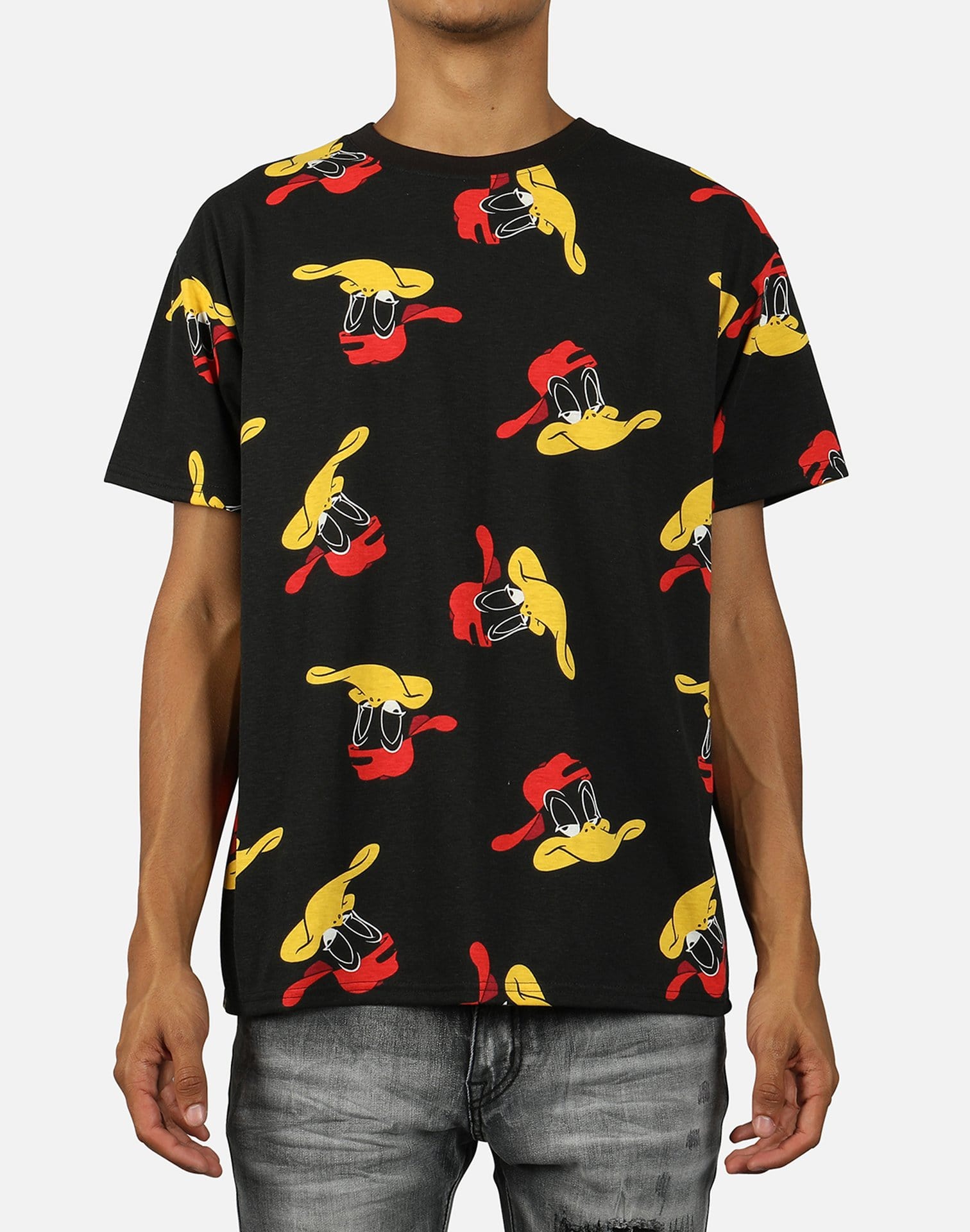 Central Mills Inc Men's Daffy Duck Cap Tee