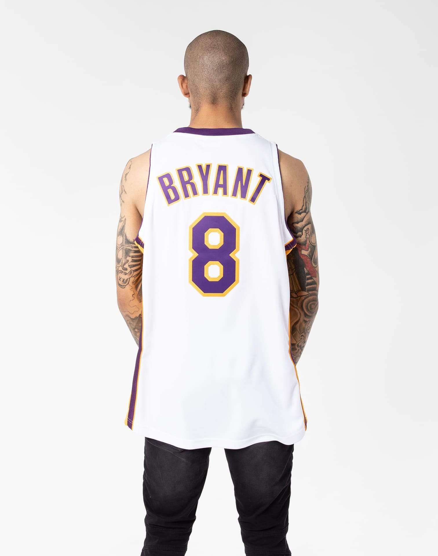 Kobe Bryant #8 Los Angeles Lakers M&Ness Alternate 2003-04 White Jersey