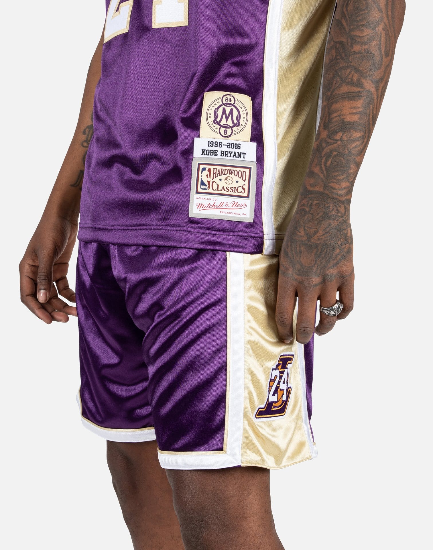 Mitchell & Ness Reversible Authentic Kobe Bryant Los Angeles Lakers Shorts — Major