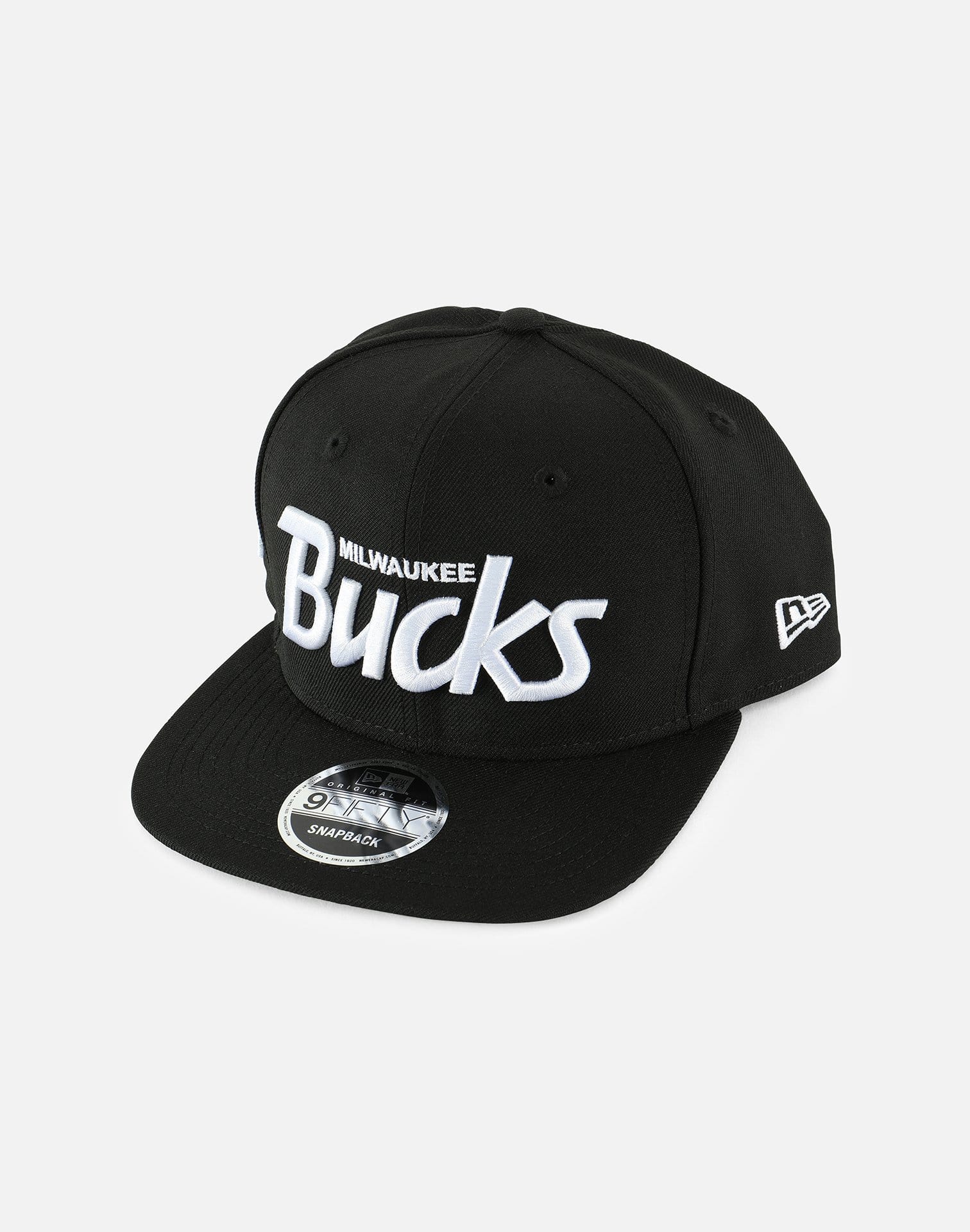 New Era 9FIFTY MILWAUKEE BUCKS SNAPBACK HAT