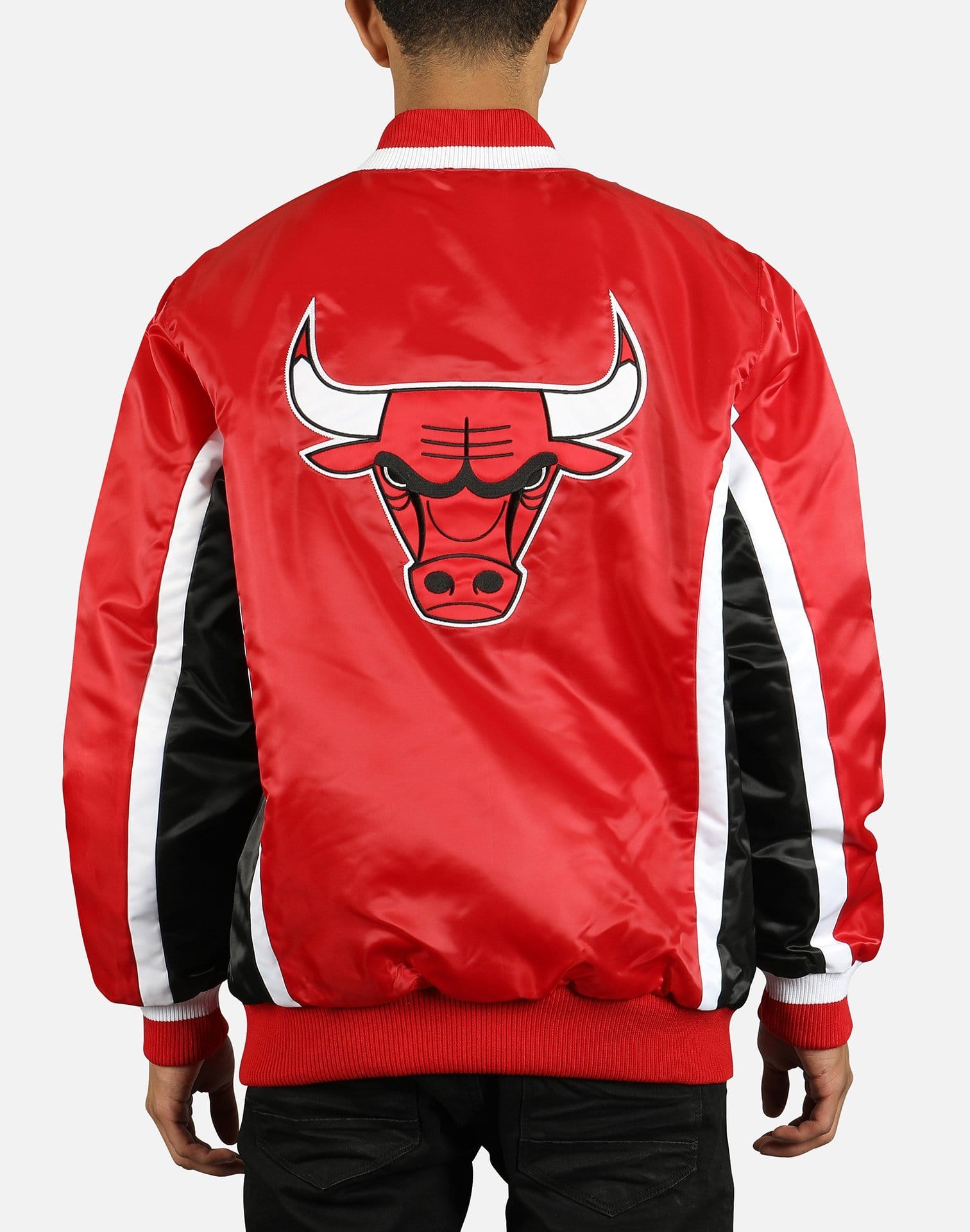 Satin Bomber NBA Chicago Bulls Starter Jacket Black - Jackets Masters
