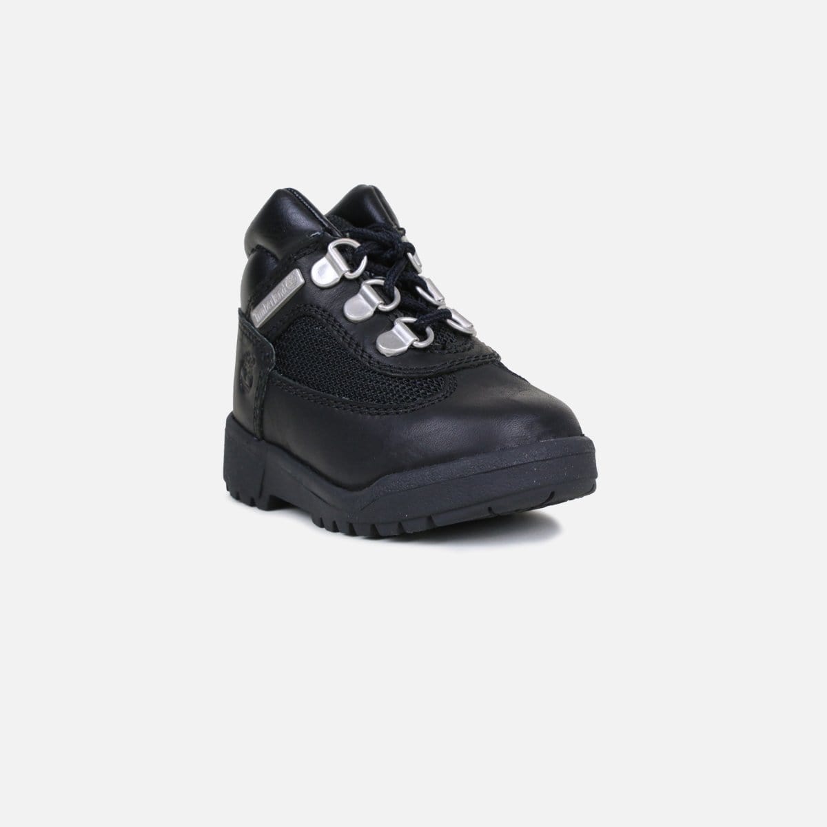 RUVilla.com is where to buy the Timberland Infant Field Boot (Black/Silver)!